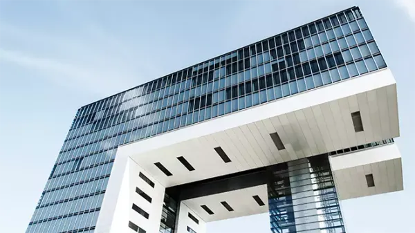 Architekturführung Köln Rheinauhafen - Kranhaus am Rhein